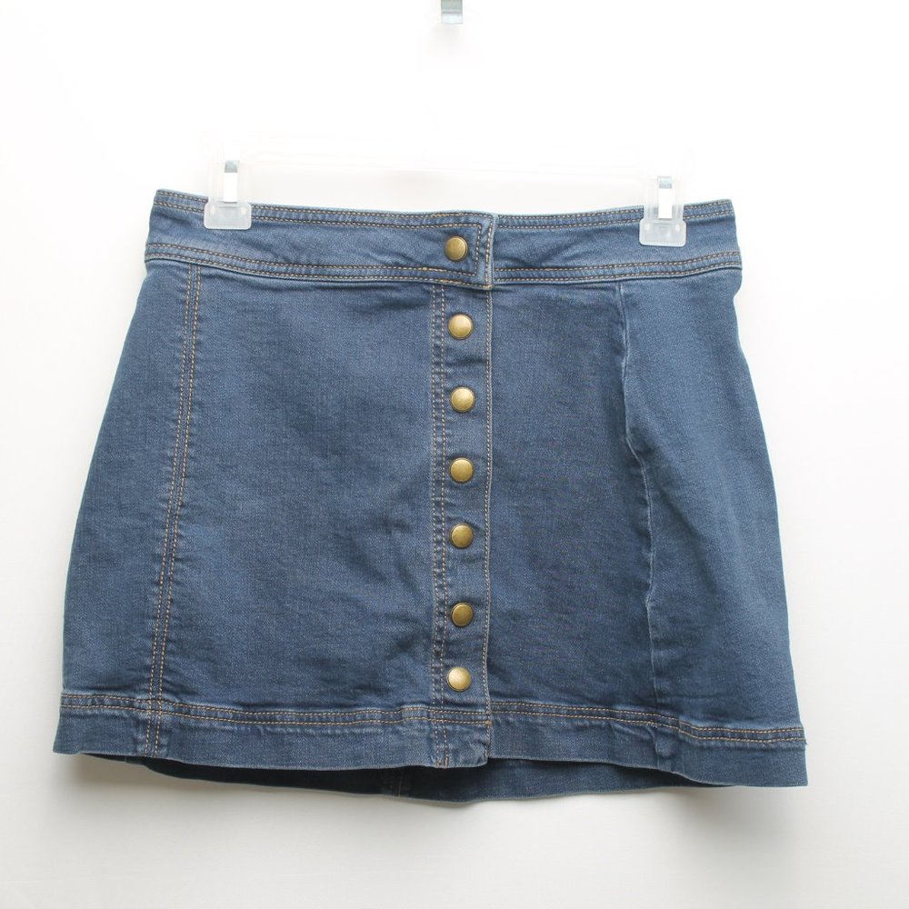 Free People Blue Jean Denim Full Snap Mini Skirt Women's Size 4 VINTAGE